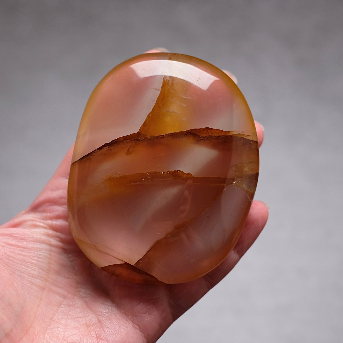 Girasol Golden Healer Quartz | Golden Healer Palm Stone