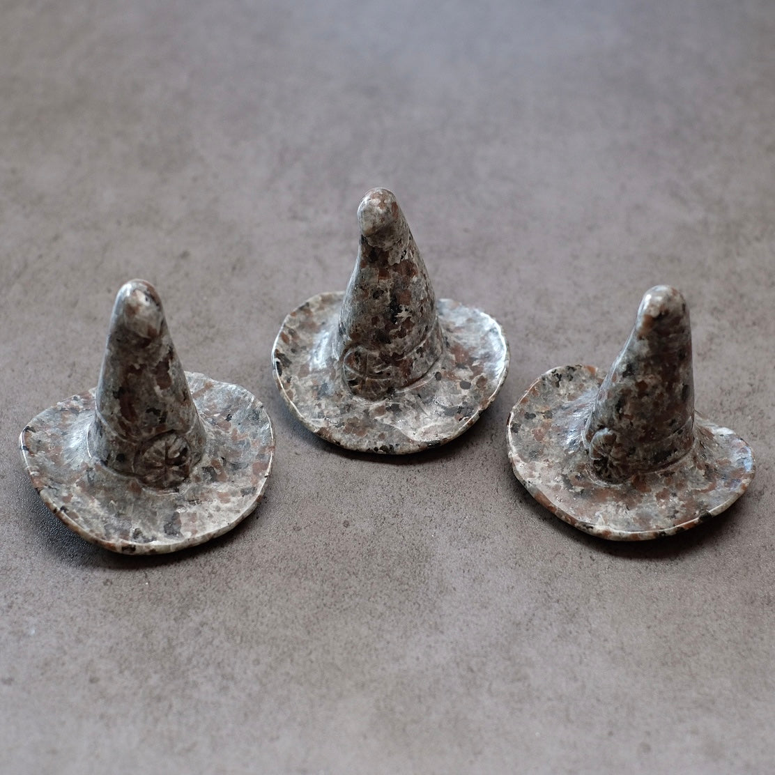 Yooperlite Witch Hat Crystal Carving | Halloween Crystal