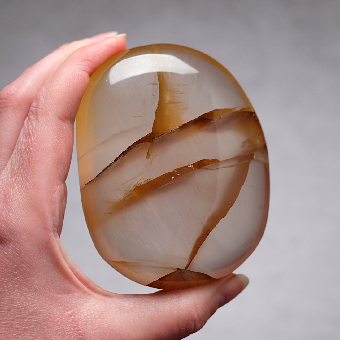 Girasol Golden Healer Quartz | Golden Healer Palm Stone