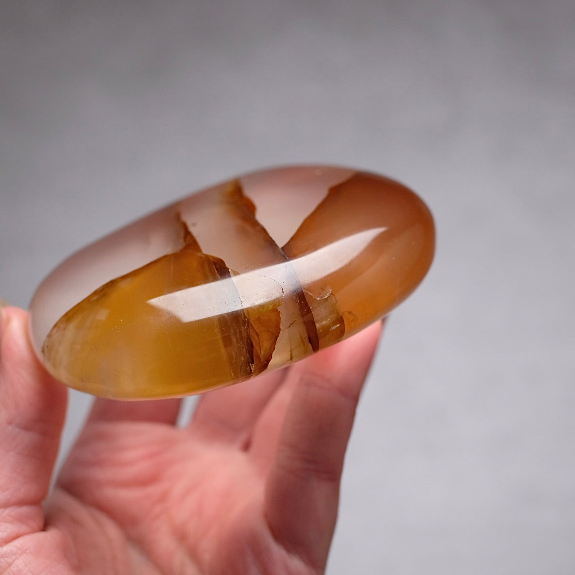 Girasol Golden Healer Quartz | Golden Healer Palm Stone