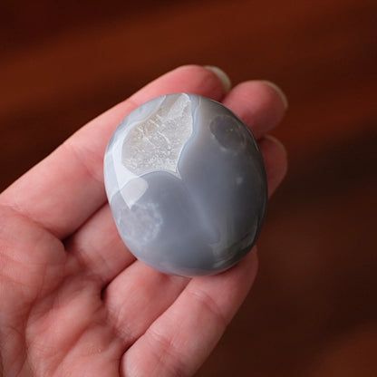 Banded Agate Palm | Agate Crystal Palm Stone