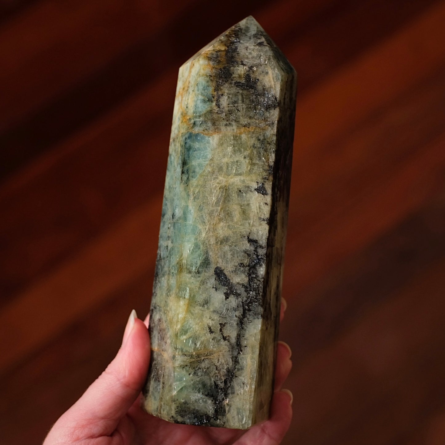 XL Aquamarine Tower |  Beryl Tower | Crystal Point