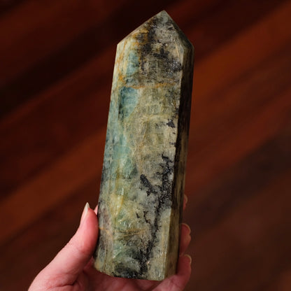 XL Aquamarine Tower |  Beryl Tower | Crystal Point