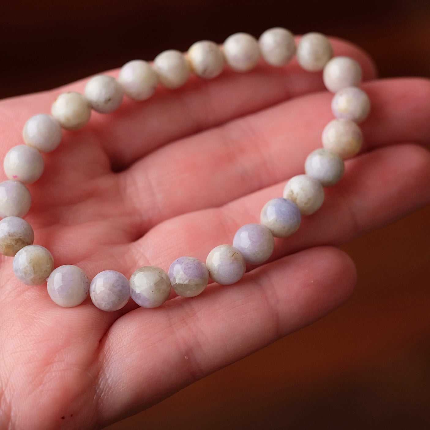Hackmanite Bracelet | UV Reactive Crystal Stretch Bracelet