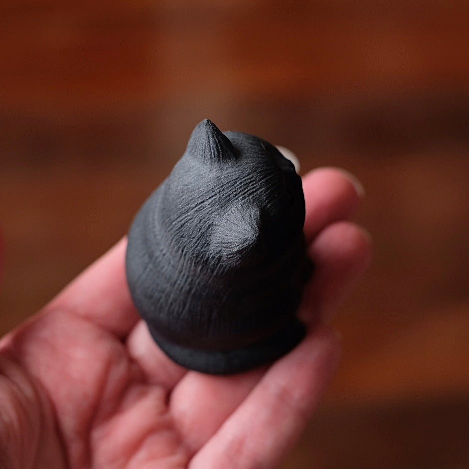 Black Obsidian Cat Carving | Crystal Cat