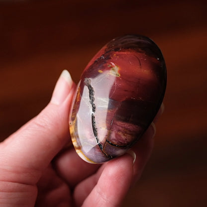 Mookaite Palm | Colourful Mookaite Jasper Palm Stone