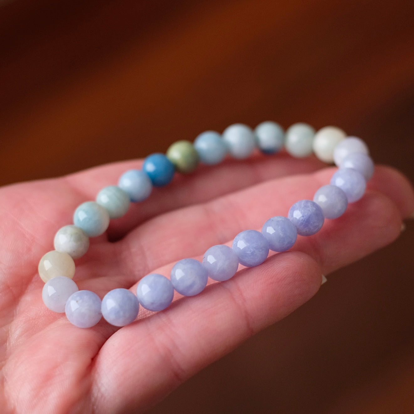 Hackmanite Bracelet | UV Reactive Crystal Stretch Bracelet