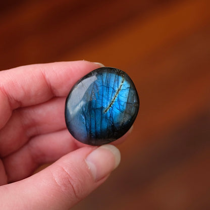 Flashy Labradorite Pocket Stone | Tumbled Crystal Palm