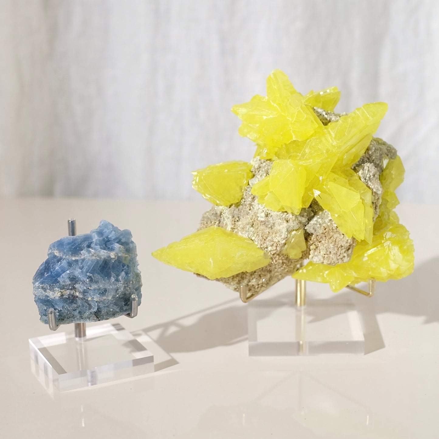 Acrylic Crystal Specimen Stand | Crystal Display Stand