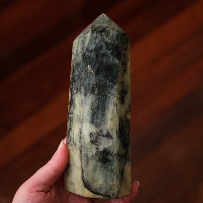 XL Aquamarine Tower |  Beryl Tower | Crystal Point
