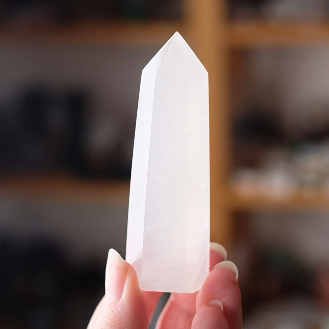 Girasol Quartz Point | Milky Moon Quartz Tower