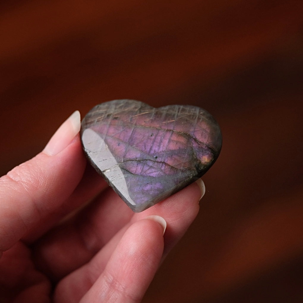 Purple Labradorite Heart | Flashy Labradorite Crystal Heart