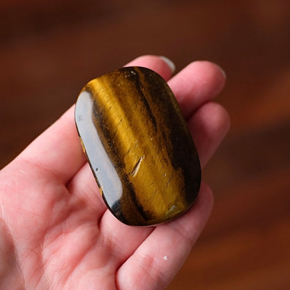 Tiger Eye Palm | Tigers Eye Crystal Palm Stone