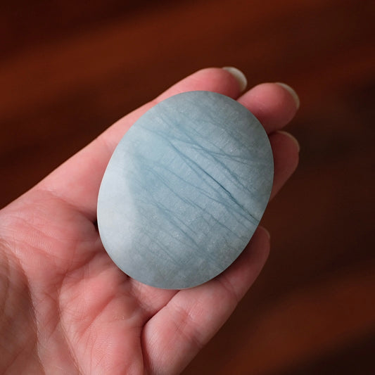 Aquamarine Palm | Blue Aquamarine Crystal Palmstone