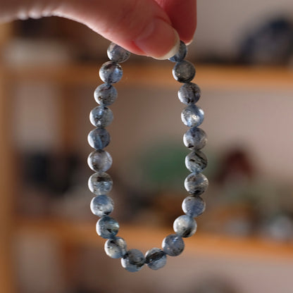 Blue Kyanite Bracelet | Kyanite Crystal Stretch Bracelet