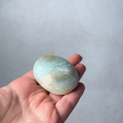 Azumar Palm | Sky Blue Caribbean Quartz | Crystal Palmstone