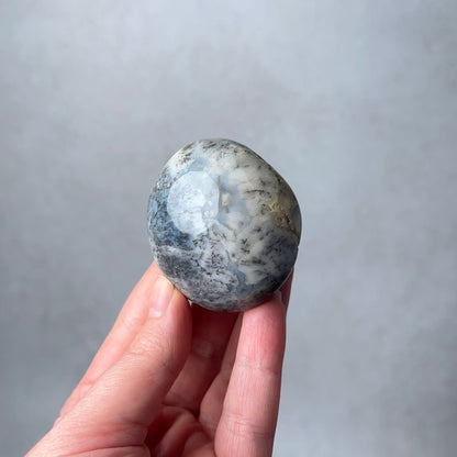 Merlinite Palm Stone | Dendritic Opal Palmstone