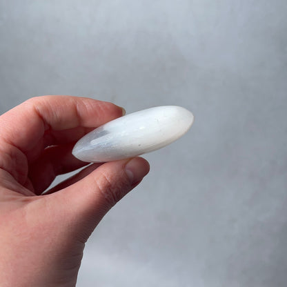 Flashy Satin Spar Palm | Selenite Palmstone