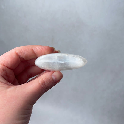 Flashy Satin Spar Palm | Selenite Palmstone