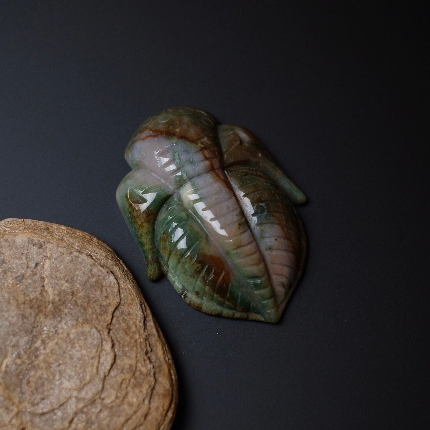 Moss Agate Trilobite Carving | Crystal Animal Carving