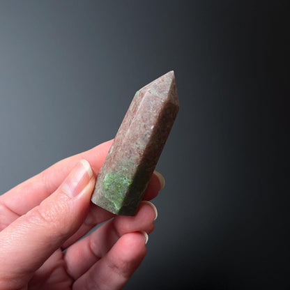 Eclogite Point | Garnet w. Green Omphacite Crystal Tower