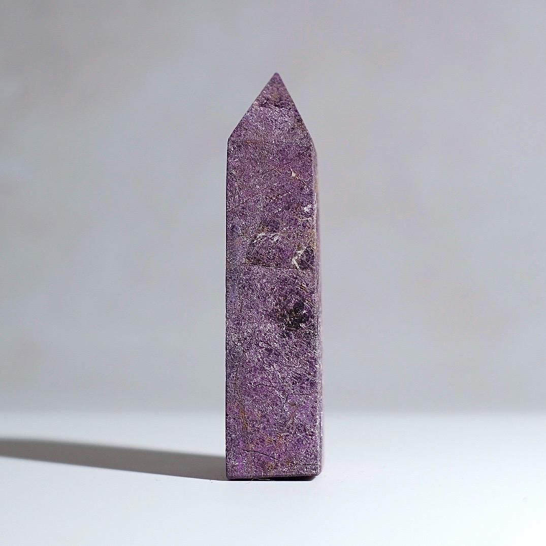 Purpurite Obelisk | Purpurite Heterosite Crystal Tower