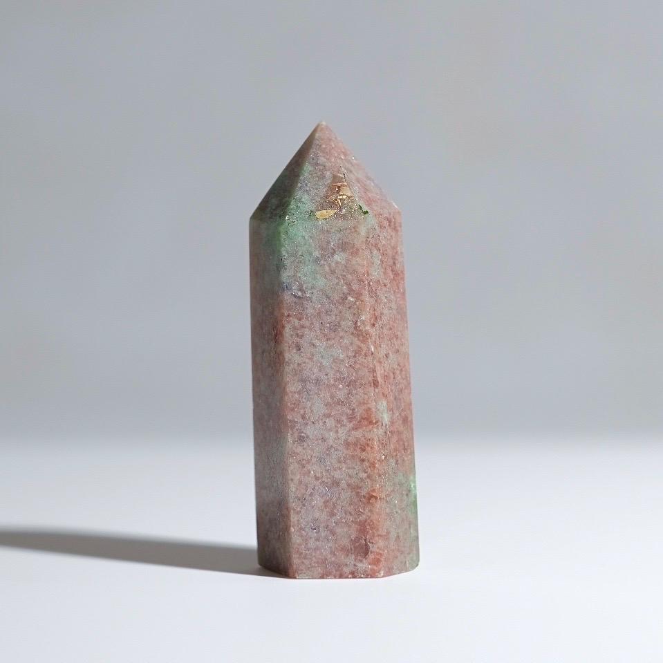 Eclogite Point | Garnet w. Green Omphacite Crystal Tower