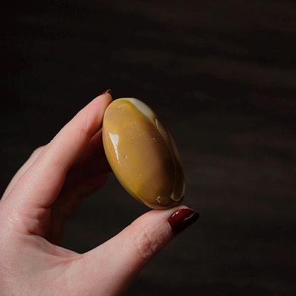 Mookaite Palm | Mookaite Jasper Crystal Palmstone