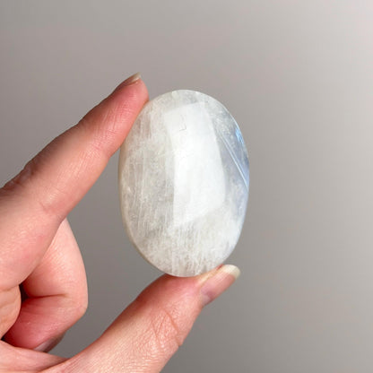 Moonstone Palm | Moonstone Crystal Palmstone