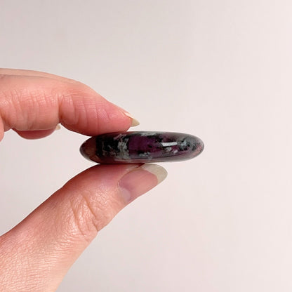 Swedish Eudialyte Palm | Eudialyte Crystal Palmstone